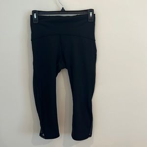 Lululemon Cropped Leggings
